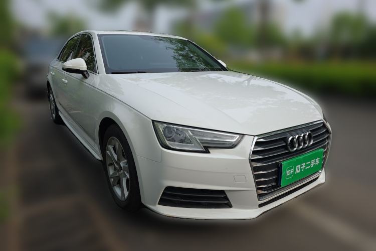 Used Audi A4L 2017 40 TFSI Ambition Edition Front Right 45 Deg