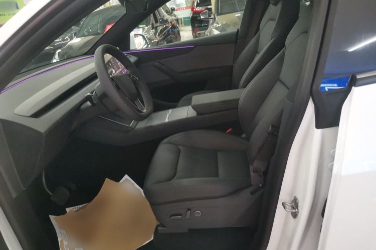 Used Tesla Model Y 2026 Rear-Drive Model