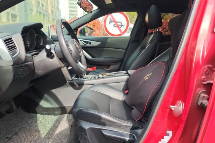 Used Mazda CX-4 2018 2.0L Automatic Two-Wheel Drive Blue Sky Dynamic Version China VI Standard
