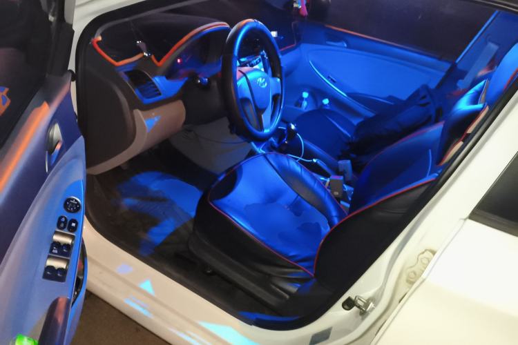 Used Hyundai Verna (older generation) 2014 1.4L Manual Smart GLS Trim
