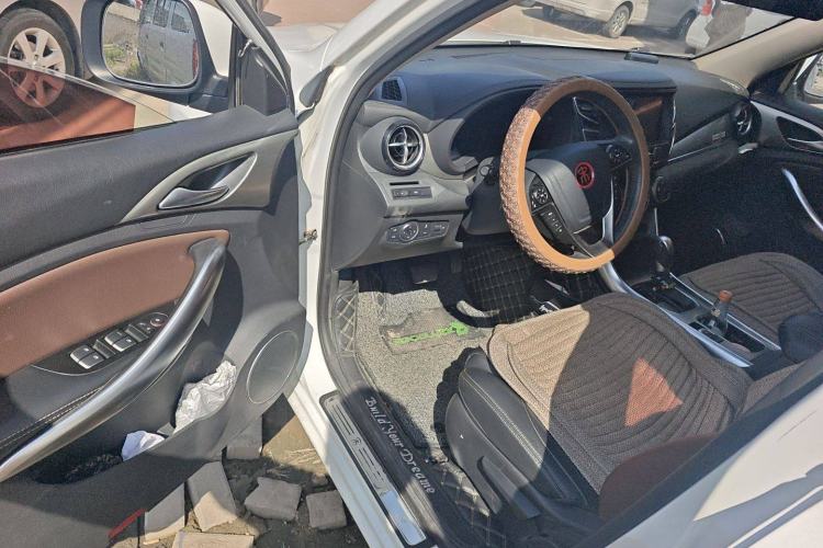 Used BYD Song 2017 Gaishe Upgrade Edition 1.5TID Automatic Elite Model