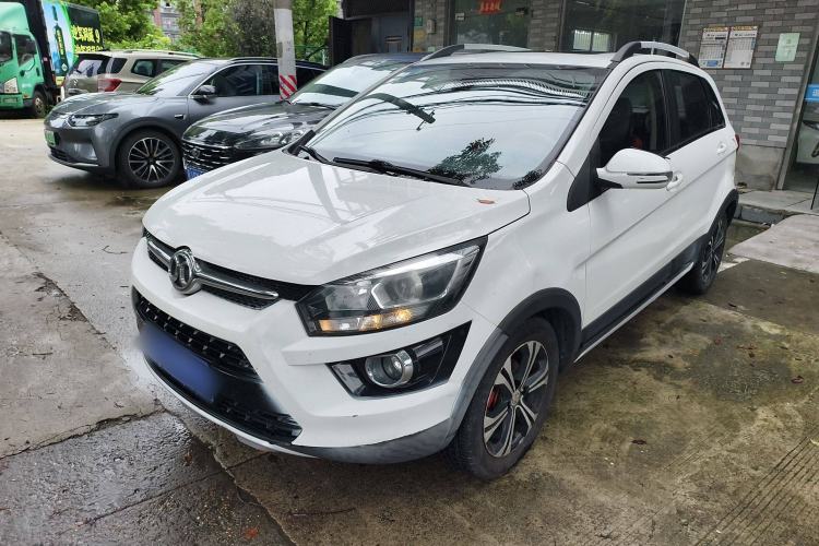 Used BAIC Senova X25 2015 1.5L Automatic Elite Model