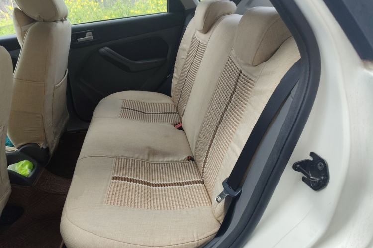 Used Ford Focus 2013 Hatchback Classic 1.8L Manual Base Model