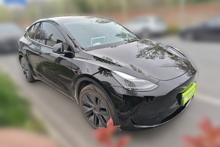 Used Tesla Model Y 2024 Rear-Wheel-Drive Version Exterior 2