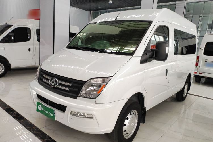 Used SAIC MAXUS Xintu V80 2021 2.0T Manual Classic Aoyuntong Short Wheelbase Mid-Roof 5/6-Seater