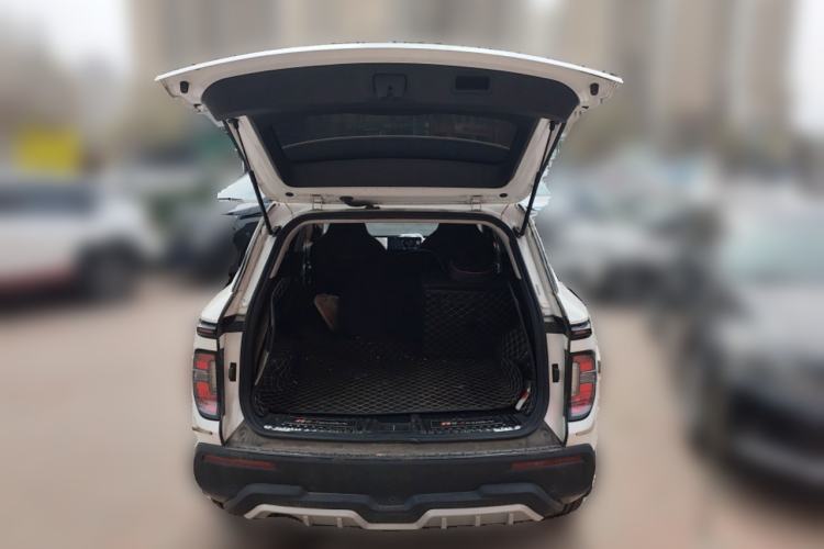 Used Baojun RS-3 2020 1.5L CVT Elite Version with 24-Hour Online Service Trunk