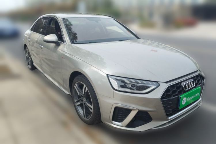 Used Audi A4L 2020 40 TFSI Luxury Dynamic Model
