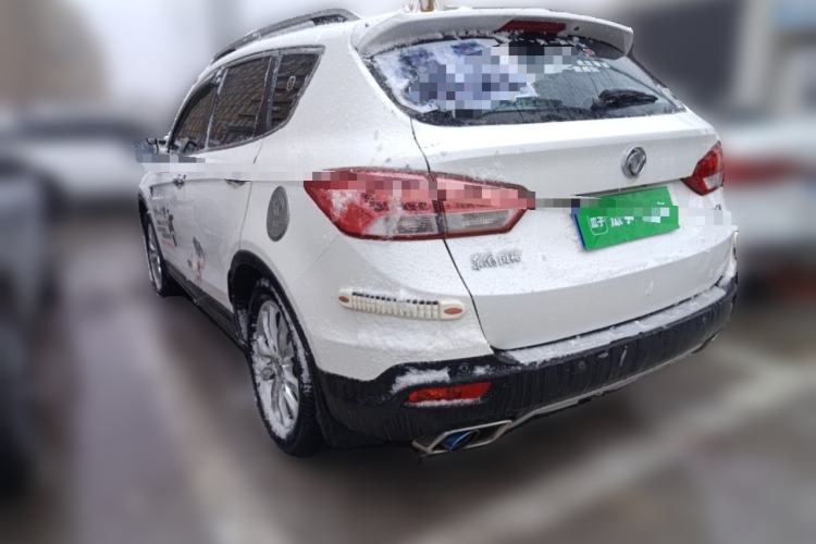 Used Dongfeng Aeolus AX7 2015 2.0L Manual Zhiyi Trim

