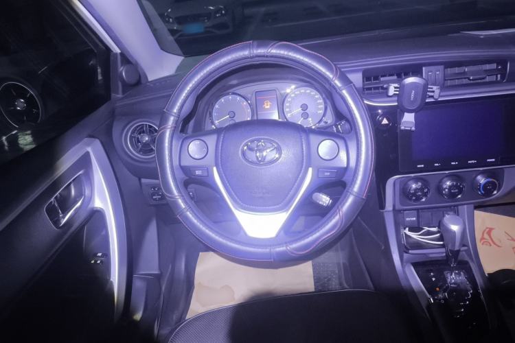 Used Toyota Corolla 2018 1.2T S-CVT GL-i Zhihui Edition Steering Wheel