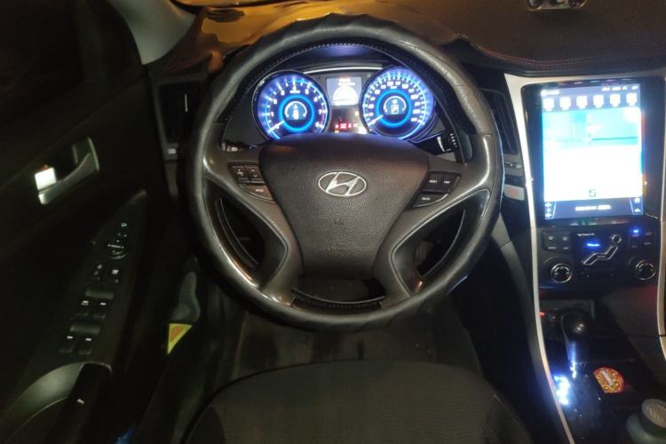 Used Hyundai Sonata 2011 2.0L Automatic Leading Edition
