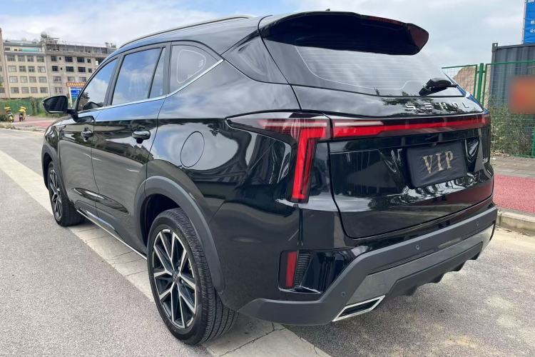 Used SOL X8 PLUS 2023 1.5 TGDI DCT Luxury Edition 7-Seater