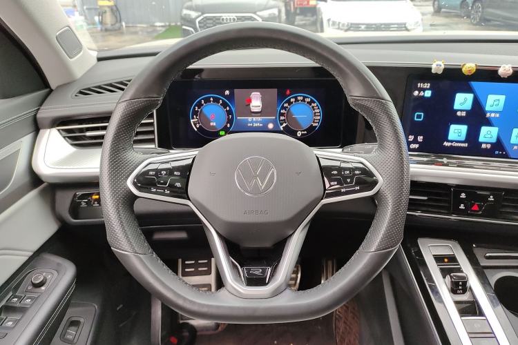 Used Volkswagen Tavendor 2023 380TSI Four-Wheel Drive R-Line Cruise Edition