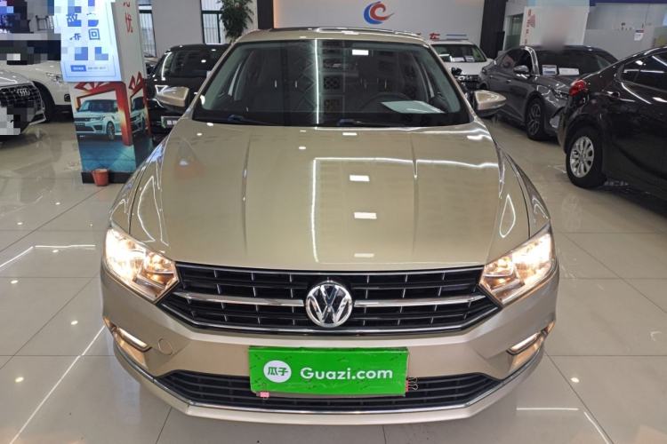 Used Volkswagen Bora 2017 1.6L Automatic Comfort Model Front