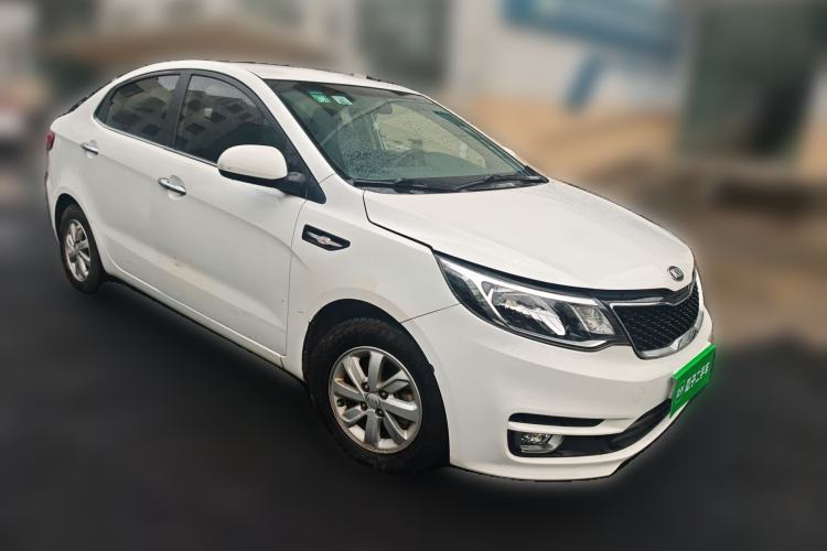 Used Kia K2 2015 Sedan 1.4L MT GLS Front Right 45 Deg