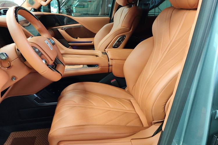 Used Yangwang U8 2023 Luxury Edition
