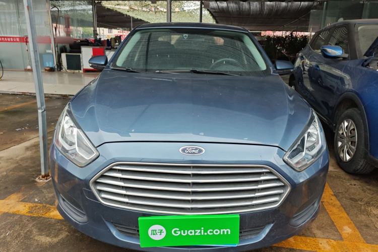 Used Ford Escort 2019 Revised Version 1.5L Manual "Quality Enjoyment" Trim (Tire Pressure Monitoring) China VI Standard Front