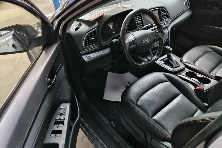 Used Hyundai Elantra (6th Generation / Lingdong) 2018 1.4T Dual-Clutch Xuan Dong · Dynamic Edition
