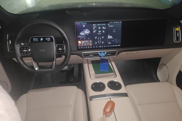 Used Li Auto L9 2023 Pro Model
