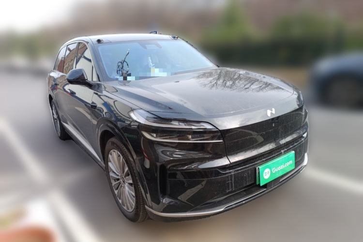 Used ONVO Luxeed L90 2025 Model—Ultra Six-Seater Version
