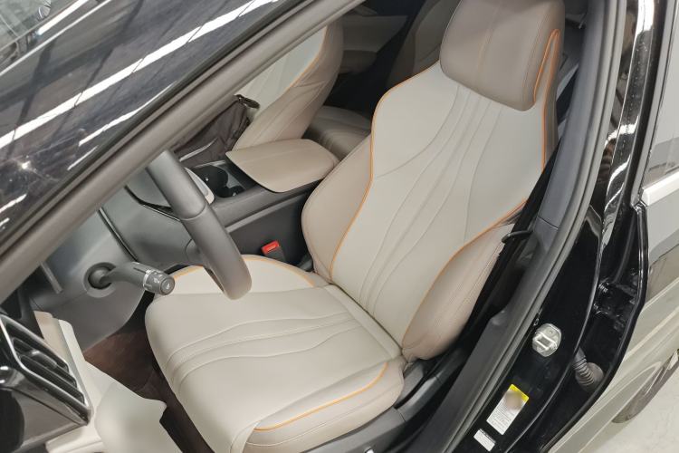 Used BYD Song Pro New Energy 2024 HONOR Edition DM-i 71KM Navigation Model Left Front Seat