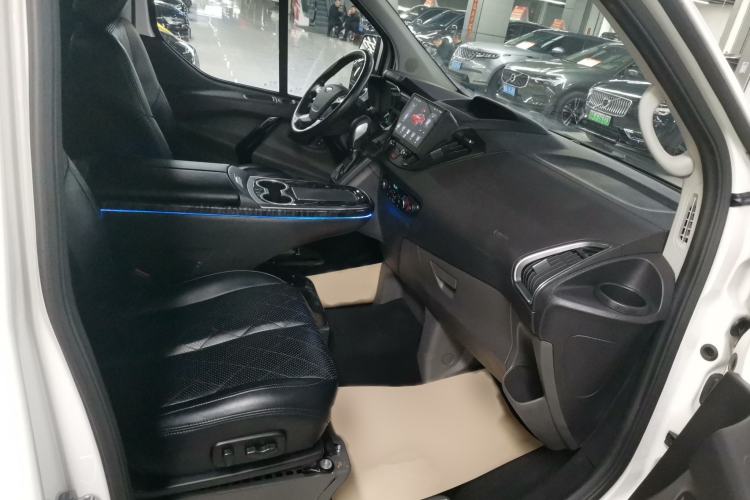 Used Ford Tourneo Custom 2020 2.0T Automatic Elite Edition China VI Standard