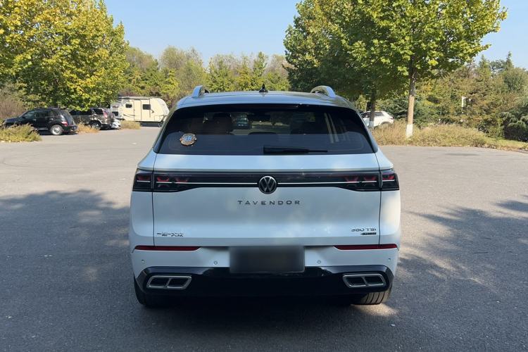 Used Volkswagen Tavendor 2023 380TSI Four-Wheel Drive R-Line Cruise Edition
