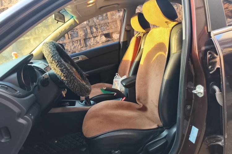 Used Kia Forte 2009 1.6L MT GL Left Front Seat