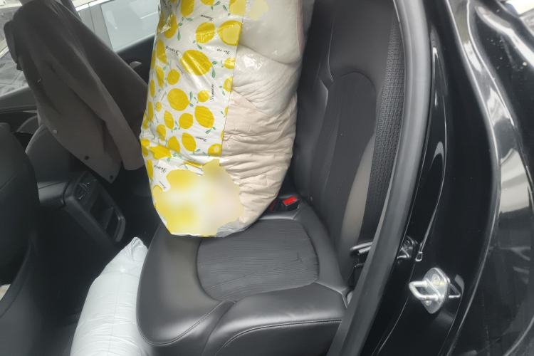 Used Buick Envision 2021 532T Two-Wheel-Drive Leading Version Left Rear Seat