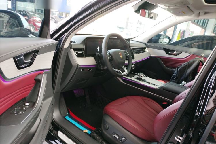 Used Hongqi HS5 2025 2.0T Two-Wheel Drive Flagship Pro Edition Driver Seat