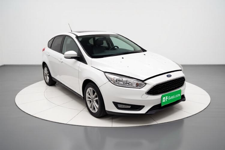 Used Ford Focus 2015 Hatchback 1.6L Automatic Fashion Edition
