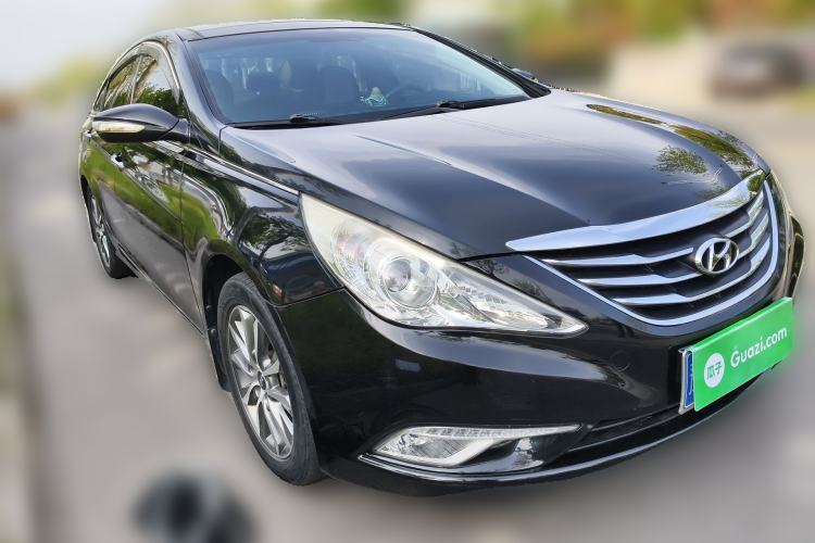 Used Hyundai Sonata 2013 2.0L Automatic Prestige Edition Front Right 45 Deg