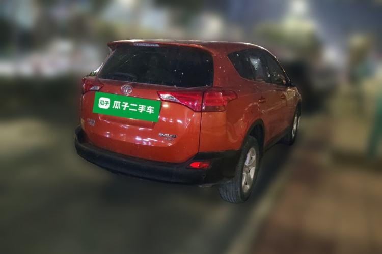 Used Toyota RAV4 2013 2.0L CVT Four-Wheel Drive Fashion Edition