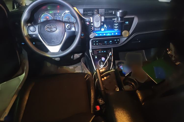 Used Toyota Levin 2017 Revised Dual-Engine 1.8H GS E-CVT Elite Sunroof Version China V Standard