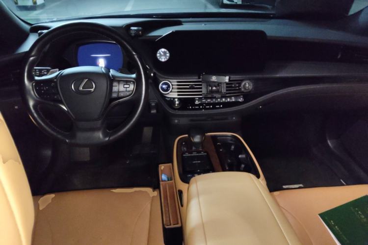 Used Lexus LS 2021 500h Excellence Edition
