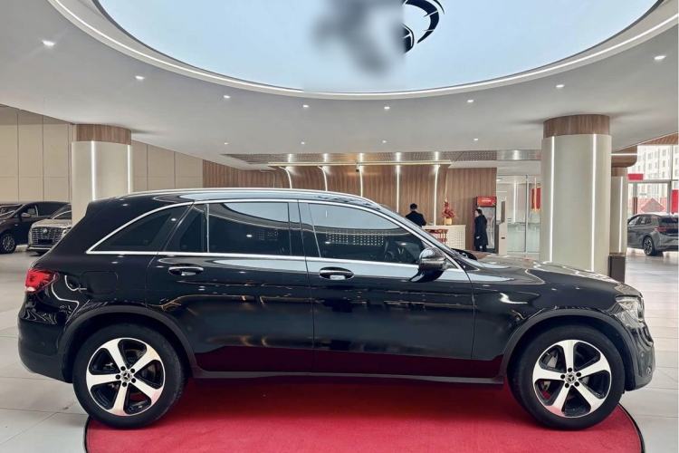 Used Mercedes-Benz GLC 2022 Refreshed GLC 260 L 4MATIC Dynamic Edition Exterior 3