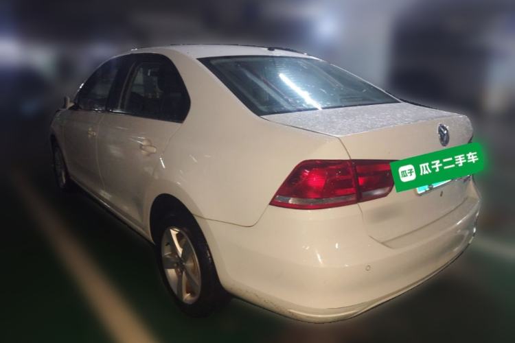 Used Volkswagen Santana 2015 1.6L Automatic Comfort Edition
