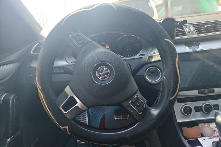 Used Volkswagen FAW-Volkswagen CC 2015 1.8TSI Luxury Model Steering Wheel