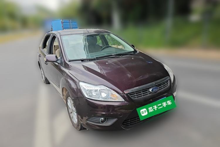 Used Ford Focus 2011 Sedan 1.8L Automatic Fashion Edition Front Right 45 Deg