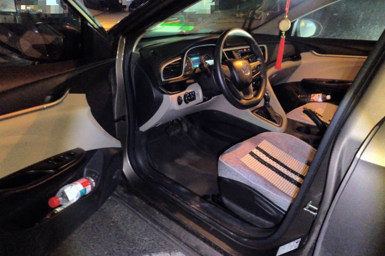 Used Buick GT 2015 15N Automatic Elite Version
