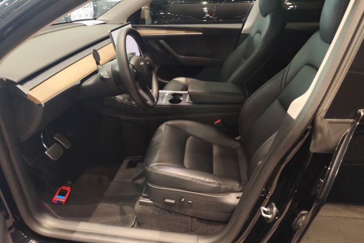 Used Tesla Model Y 2021 Standard Range Rear-Wheel Drive Version