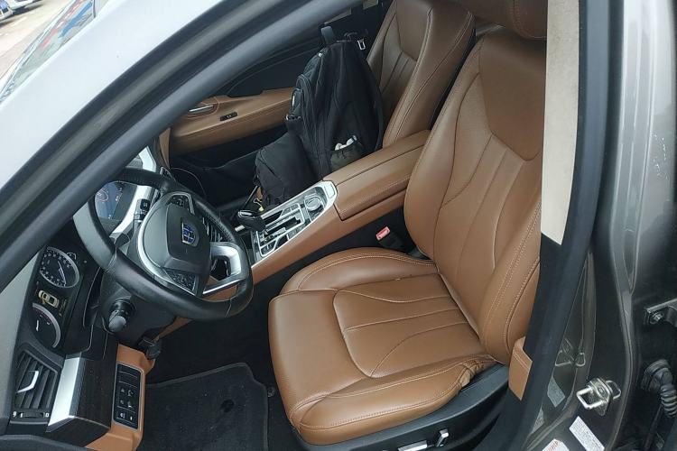 Used Geely Auto Emgrand GT 2017 2.4L Standard Version