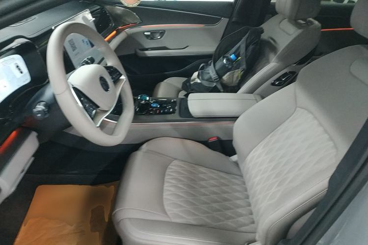 Used BYD Han 2025 EV Intelligent Driving Edition 701KM LiDAR Flagship Model