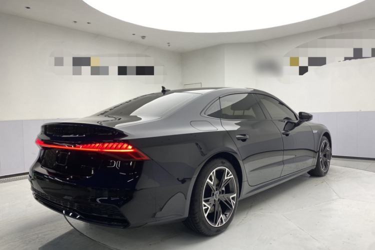 Used Audi A7L 2024 45TFSI S-line Dream-Building Edition Flow Crystal Package