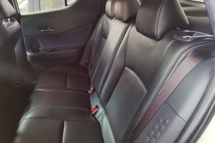 Used Toyota IZOA 2020 2.0L Enjoy Edition