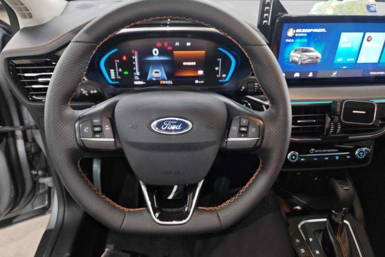 Used Ford Focus 2022 Sedan EcoBoost 180 Automatic Performance Edition