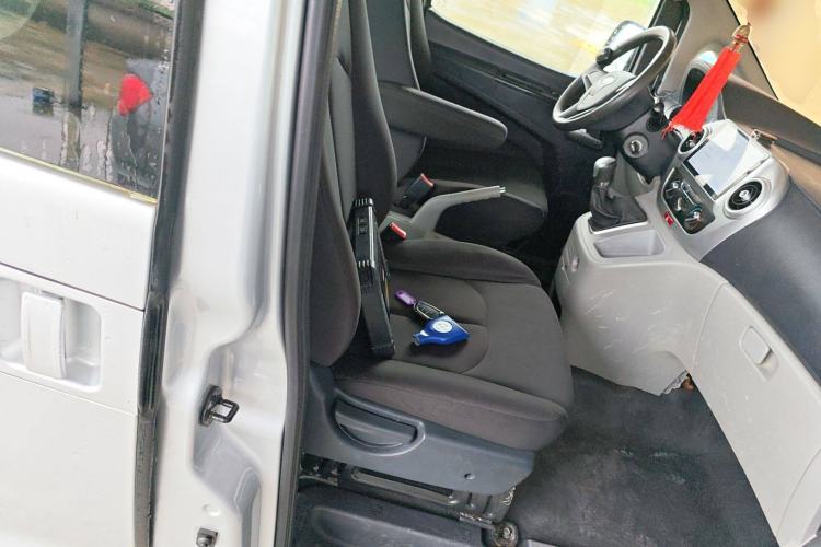 Used JAC Refine M3 2018 1.6L Express Edition 7-Seater
