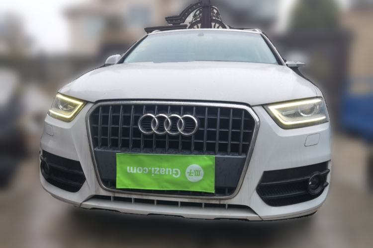 Used Audi Q3 2015 30 TFSI Comfort Model
