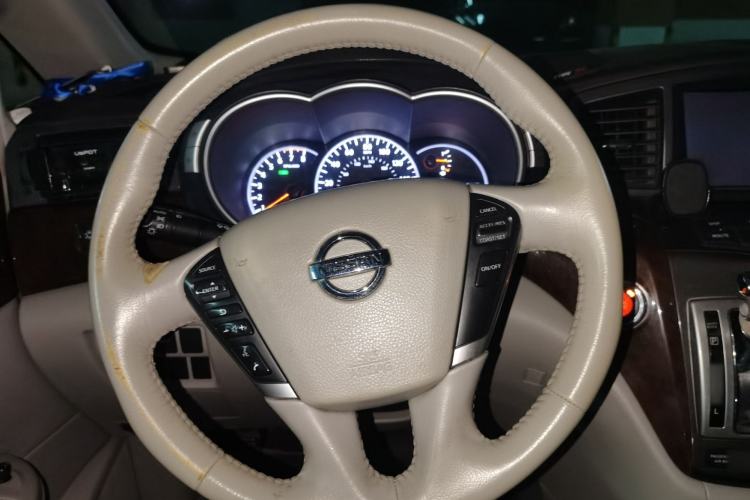 Used Nissan Quest 2012 3.5L SL
