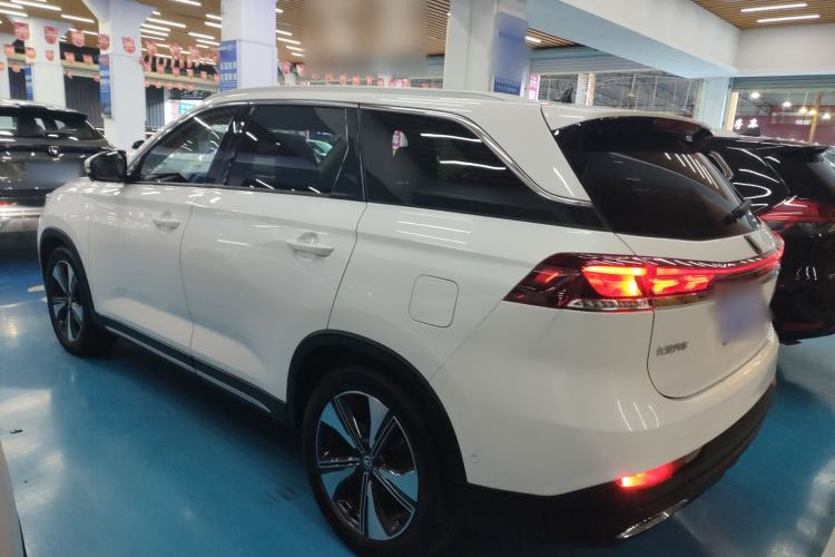 Used CHANGAN X7 PLUS 2024 1.5T Automatic Luxury 7-Seater Exterior 3