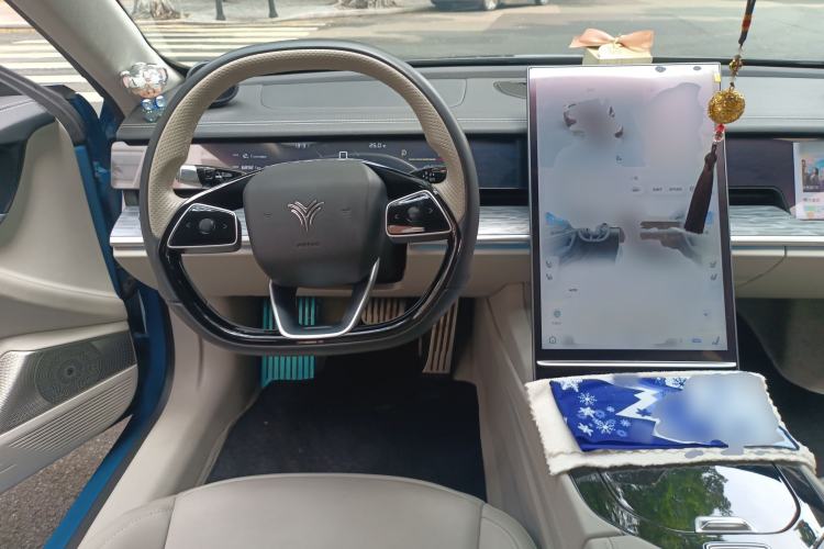 Used NETA S 2022 Pure Electric 715 km Range Rear-Wheel Drive Mid-Range Version